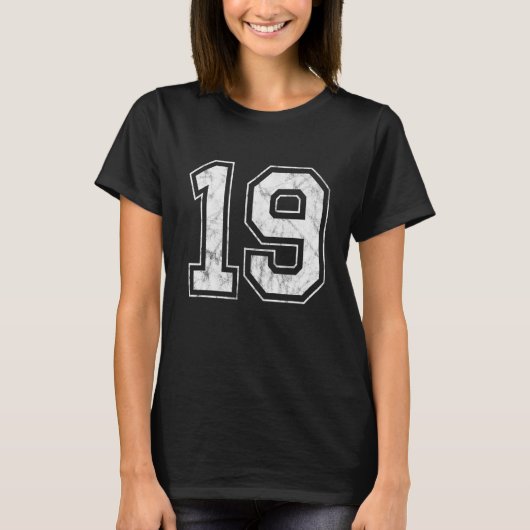 Number 19 t-shirt (Voorkant)