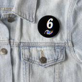 Number 6 Matching 67 Meme Skeleton Hand Halloween  Ronde Button 5,7 Cm (In situ)