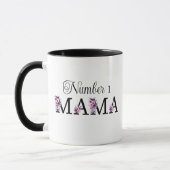 Nummer 1 Mama Mok (Links)