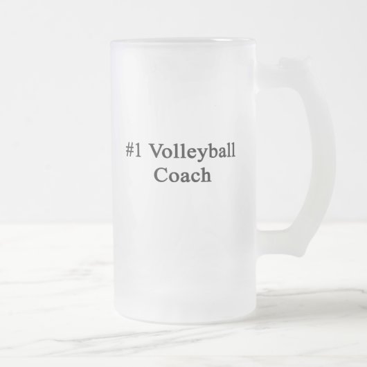 Nummer 1 Volleybalcoach Matglas Bierpul (Rechts)