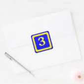 Nummer 3, blauwe achtergrond, geel lijst vierkante sticker (Envelop)