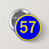 Nummer 57, in een cirkel ronde button 5,7 cm (Voorkant /achterkant)