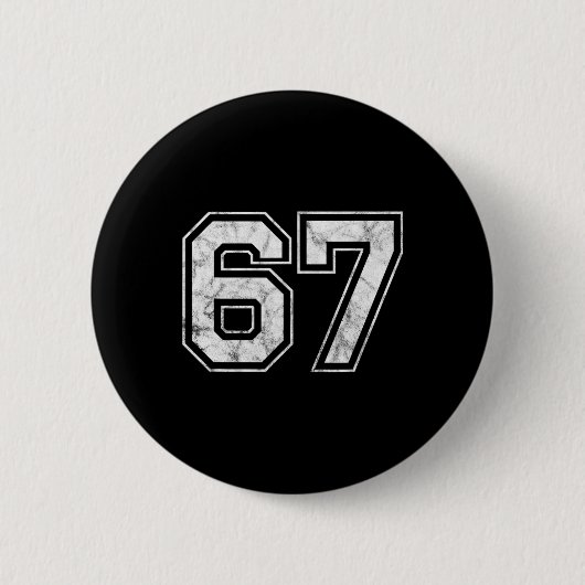 Nummer 67 2 ronde button 5,7 cm (Voorkant)