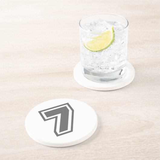 Nummer 7 zandsteen onderzetter (Zijkant)