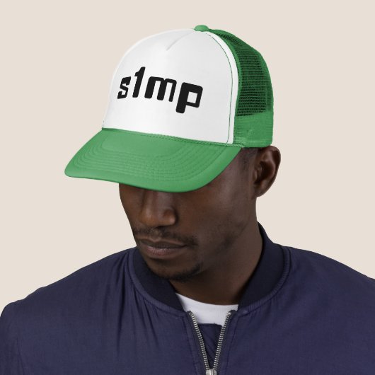 Nummer één Simp Trucker Pet (In situ)