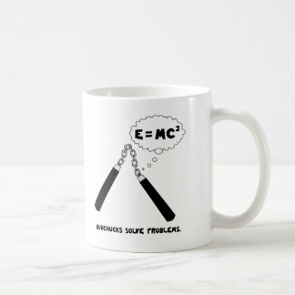 Nunchucks lossen problemen op koffiemok