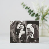 Nuns Roken  fotografie Briefkaart (Staand voorkant)