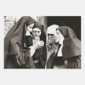 Nuns Roken  fotografie Inpakpapier Vel (Voorkant 2)