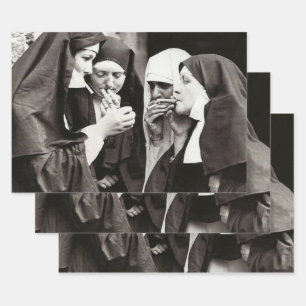 Nuns Roken  fotografie Inpakpapier Vel