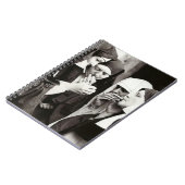 Nuns Roken  fotografie Notitieboek (Linkerzijde)