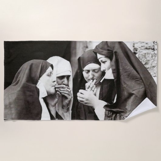 Nuns Vintage roken Foto Strandlaken (Voorkant)