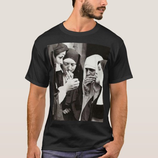 Nuns Vintage roken Foto T-shirt (Voorkant)