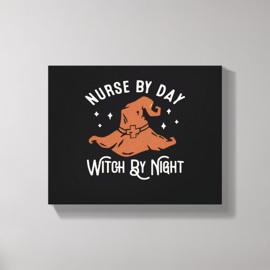 Nurse by Day Witch by Night beroemd gemaakt door F Canvas Afdruk (Voorkant)