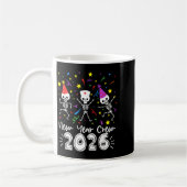 Nurse Dancing Skeleton New Year Crew 2026 Funny Er Koffiemok (Links)