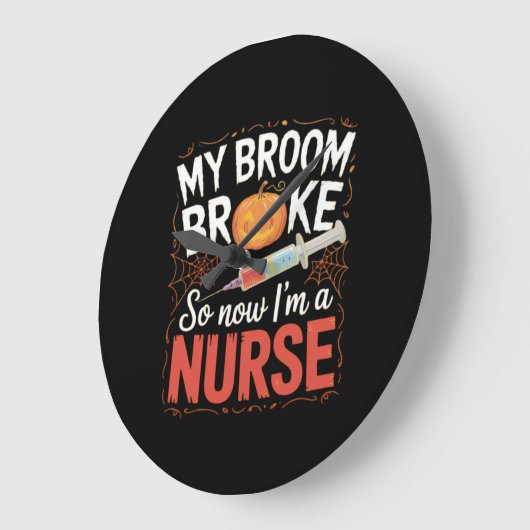 Nurse Funny Halloween Nursing Essential T-shirt Grote Klok (Hoek)