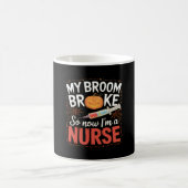 Nurse Funny Halloween Nursing Essential T-shirt Koffiemok (Center)