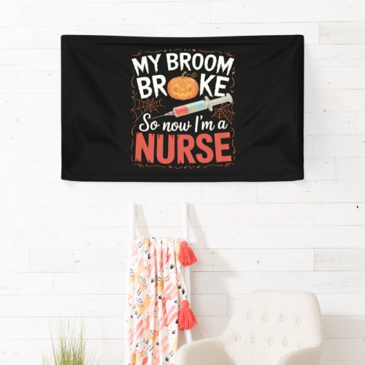 Nurse Funny Halloween Nursing Essential T-shirt Spandoek (Insitu)