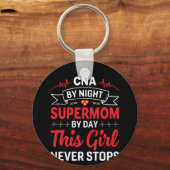 Nurse Gift CNA van nachtelijke supermoeder Sleutelhanger (Voorkant)