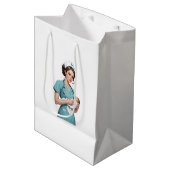 Nurse Holding Newborn - Gentle Care Medical Design Medium Cadeauzakje (Voorkant Gekanteld)