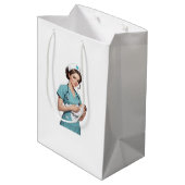 Nurse Holding Newborn - Gentle Care Medical Design Medium Cadeauzakje (Achterkant Gekanteld)