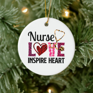 Nurse Love Inspire Heart - Motivatie Nurse Word Keramisch Ornament