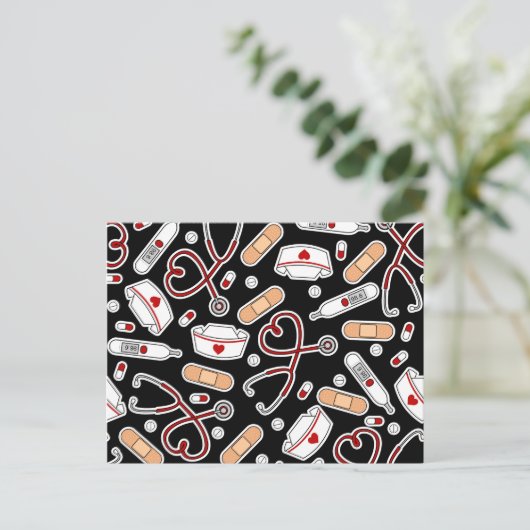 Nurse Love Print Black Background Briefkaart (Staand voorkant)