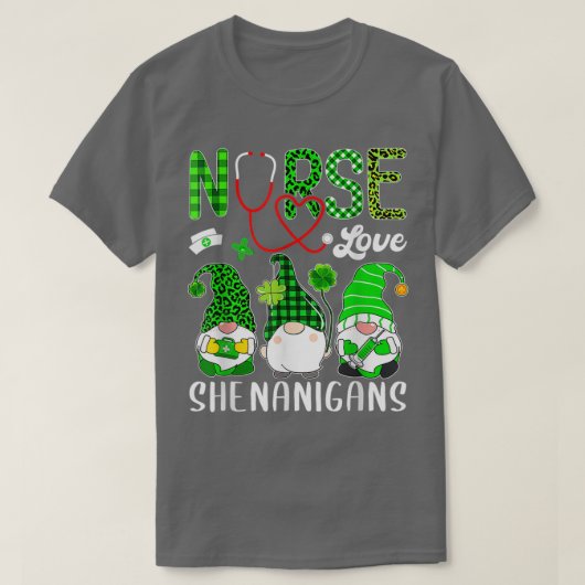 Nurse Love Shenanigans Funny Gnomes St Patricks Da T-shirt (Design voorkant)