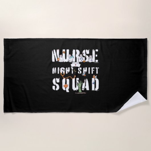 Nurse Night Shift Halloween Squad Classic T-shirt Strandlaken (Voorkant)