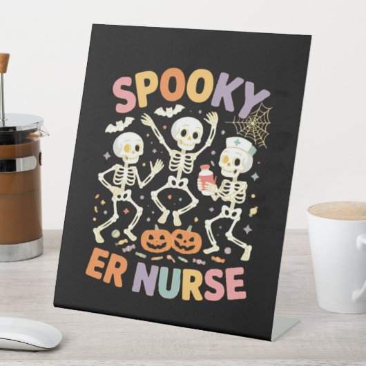Nurse Nursing Schattige Halloween Spooky Essential Reclamebord Met Voetstuk (Insitu)