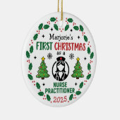 Nurse Practitioner Eerste Kerstdag Gepersonaliseer Keramisch Ornament (Rechts)