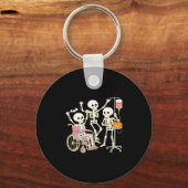 Nurse Skeleton Funny Halloween Healthcare Essentia Sleutelhanger (Voorkant)
