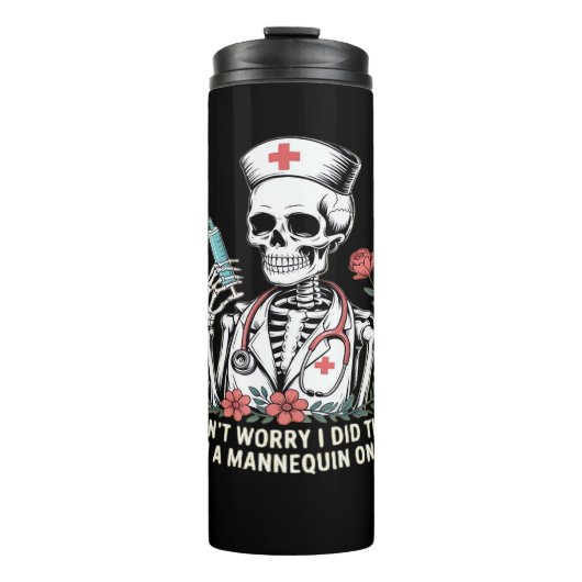 Nurse Skeleton Joke Humor Halloween Essential T-SH Thermosbeker (Voorkant)
