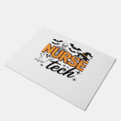 Nurse Tech - Halloween - met skelet, heks, en Deurmat (Schuin)