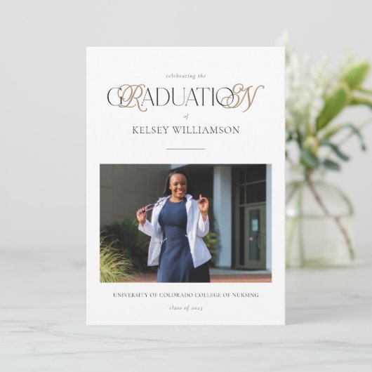 Nursing Degree Afstuderen Announcement Kaart (Staand voorkant)