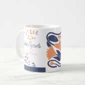 Nurture & Bloom: gepersonaliseerd monogram Koffiemok (Voorkant links)