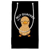 Nut Quacker Grappige Peanut Puns Donker BG Klein Cadeauzakje (Voorkant)
