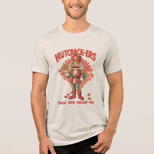 Nutcrack-ers – Funny Christmas Nutcracker Pun Tri-Blend Shirt (Voorkant)