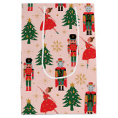 Nutkraker & Ballerina Cute Pink Kerstmis Medium Cadeauzakje (Achterkant)