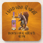 Nuts de hele dag - Funny Squirrel Wine Drinker Bier Onderzetter (Voorkant)