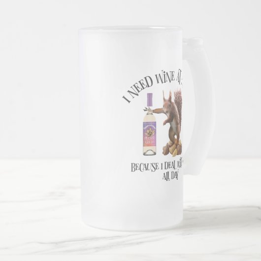 Nuts de hele dag - Funny Squirrel Wine Drinker Matglas Bierpul (Voorkant rechts)