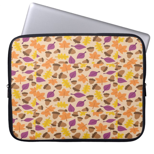 Nuts- en bladeren Najaarspatroon Laptop Sleeve (Voorkant)