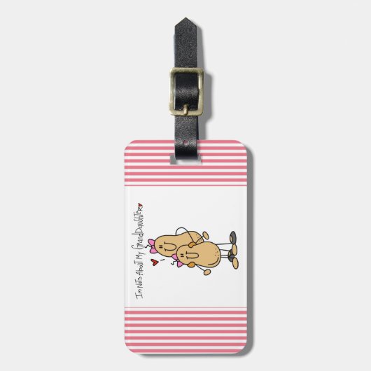 Nuts over mijn kleindochterT-shirts en cadeautjes Bagagelabel (Voorkant verticaal)