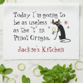 Nutteloos als de T in Pinot Grigio Funny Wine Theedoek (Gevouwen)