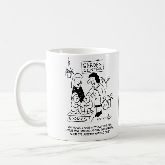 Nutteloze gnoom in het tuincentrum. grappig koffiemok (Links)