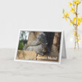 Nutty Birthday Squirrel - Gepersonaliseerd Kaart (Gele Bloem)