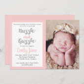 Nuzzle and Guzzle Baby Photo Invitation II Kaart (Voorkant / Achterkant)