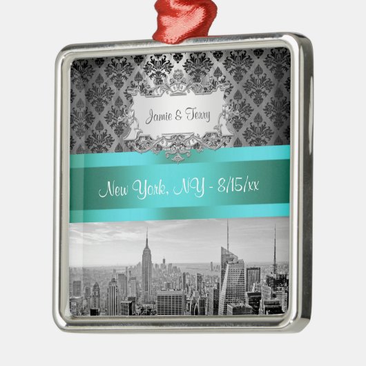 NY City Skyline BW B3 Damask F2 - Ornament (Links)