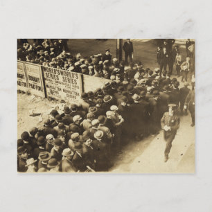 NY-fans buiten de Polo Grounds-Vintage Briefkaart