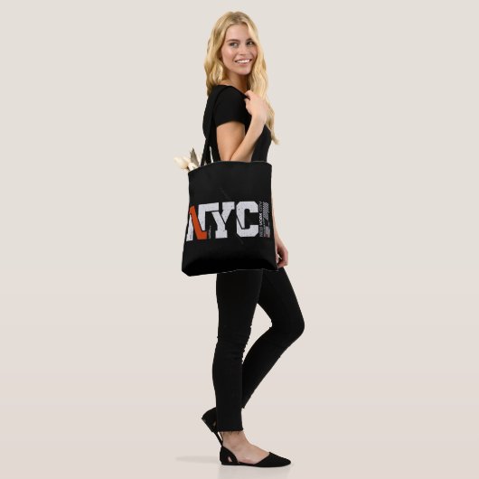 NY TECH-TAS TOTE BAG (Op model)