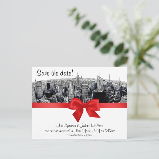 NYC Etched Fisheye Skyline BW Red bewaart de datum Aankondigingskaart (Staand voorkant)